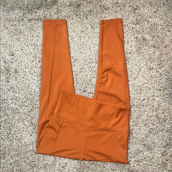 American Eagle Outfitters Pants - American Eagle Orange The Everything‎ Pocket Legging Size Medium